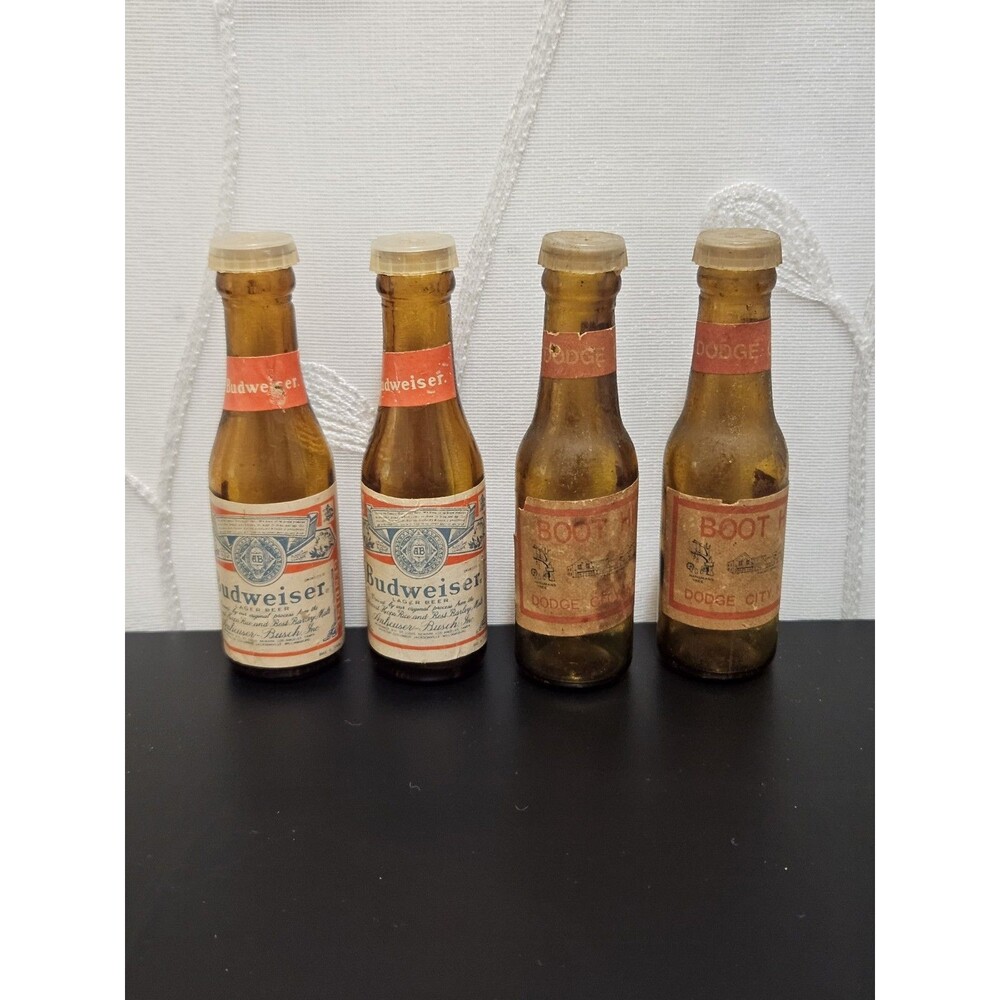 Vintage Mini Glass Salt Shakers Vintage Budweiser Boot Hill Retro Collectors X4